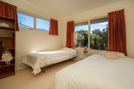 Photo of property in 17 Whiting Drive, Wakefield, 7025