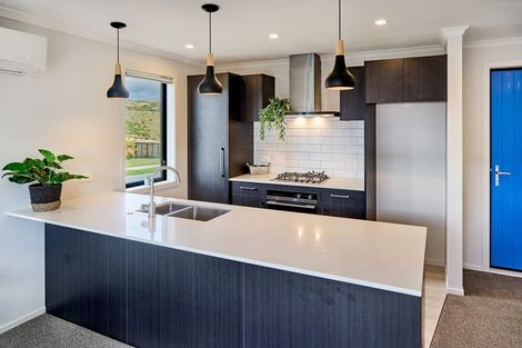 Photo of property in 48 Schooner Drive, Whitby, Porirua, 5024