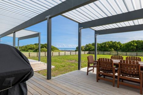 Photo of property in 385b Tipoka Road, Rahotu, Opunake, 4685