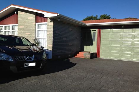 Photo of property in 222 Waiwhetu Road, Waterloo, Lower Hutt, 5011