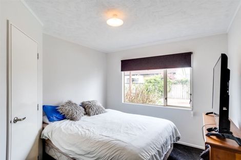 Photo of property in 5 Wilton Row, Taradale, Napier, 4112