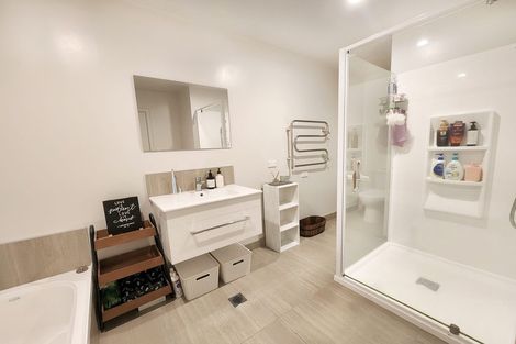 Photo of property in 7 Infantry Lane, Papakura, 2110