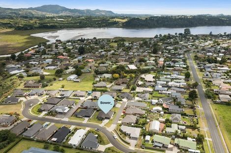 Photo of property in 8 Eastbank Drive, Katikati, 3129