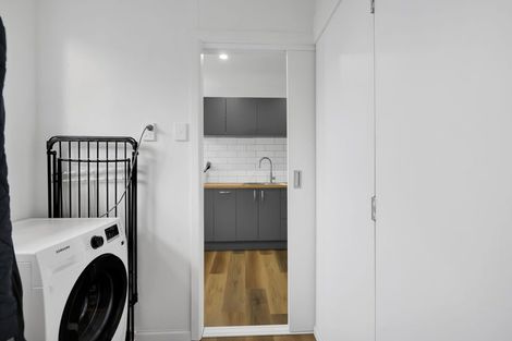 Photo of property in 3b Bideford Street, Brooklands, New Plymouth, 4310