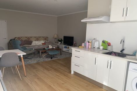 Photo of property in 82 Admirals Court Drive, Greenhithe, Auckland, 0632