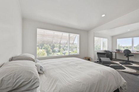 Photo of property in 94 Castor Bay Road, Castor Bay, Auckland, 0620