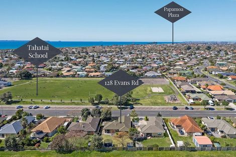 Photo of property in 128 Evans Road, Papamoa Beach, Papamoa, 3118