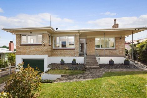 Photo of property in 38 Towers Street, Paeroa, 3600