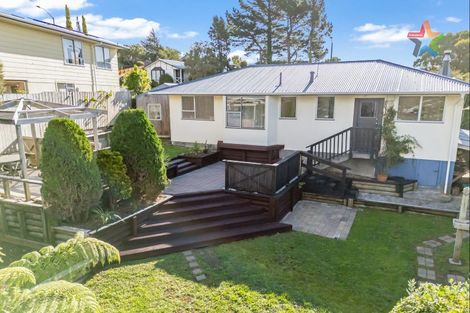 Photo of property in 127 Holborn Drive, Stokes Valley, Lower Hutt, 5019