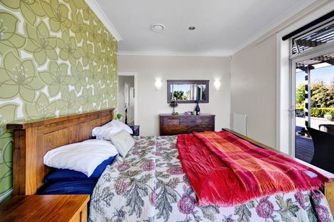 Photo of property in 5674 Mountain Road, Normanby, Hawera, 4673