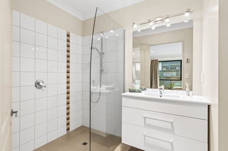 Photo of property in 144a Winchester Street, Levin, 5510