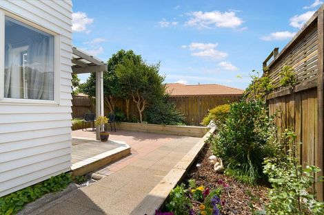 Photo of property in 10/103 Swanson Road, Henderson, Auckland, 0610