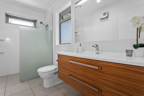 Photo of property in 15 Dawn Parade, Coastlands, Whakatane, 3120