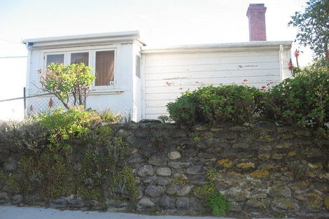 Photo of property in 15 Aperahama Street, Paekakariki, 5034