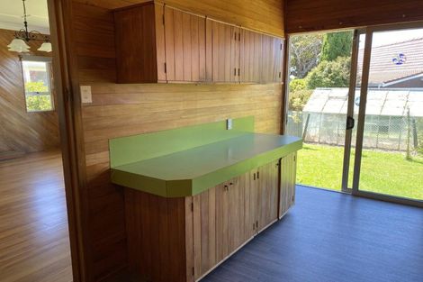 Photo of property in 3 Maratahu Street, Westown, New Plymouth, 4310