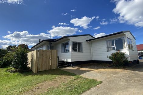 Photo of property in 37 Seaward Place, Wattle Downs, Auckland, 2103