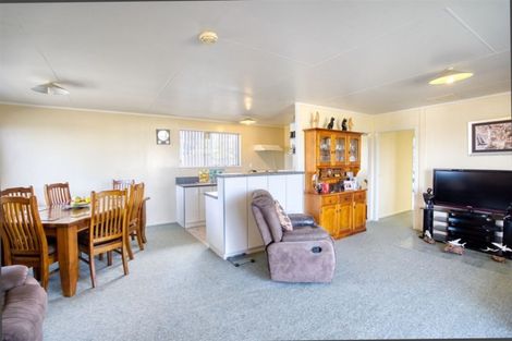 Photo of property in 2 Ngaparaoa Drive, Maketu, Te Puke, 3189