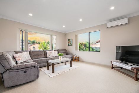 Photo of property in 6 Leafield Crescent, Henderson, Auckland, 0612