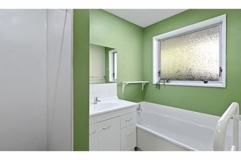 Photo of property in 2/50 Selwyn Street, Somerfield, Christchurch, 8024