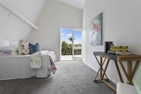 Photo of property in 4/8 Wood Street, Papakura, 2110