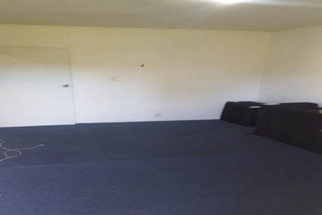 Photo of property in 386 Henderson Valley Road, Henderson Valley, Auckland, 0612