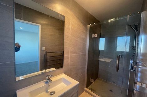 Photo of property in 15a Crestview Rise, Papakura, 2110