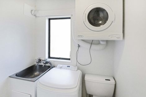 Photo of property in 8/72 Waiwhetu Road, Waiwhetu, Lower Hutt, 5010