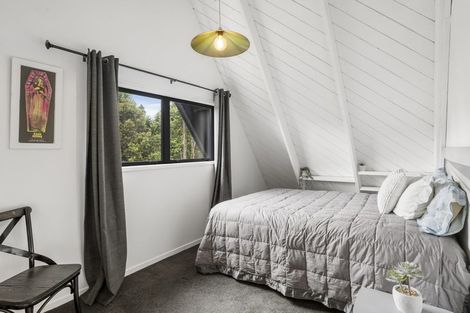 Photo of property in 43 Phillip Avenue, Glen Eden, Auckland, 0602