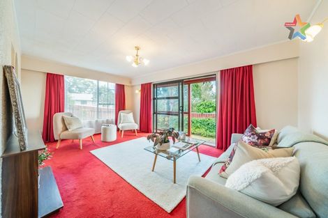 Photo of property in 212a Staithes Drive South, Whitby, Porirua, 5024