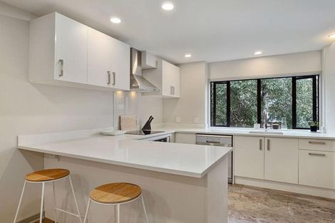 Photo of property in 8 Dovedale Place, Parnell, Auckland, 1010