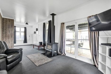 Photo of property in 13 Page Street, Stratford, 4332