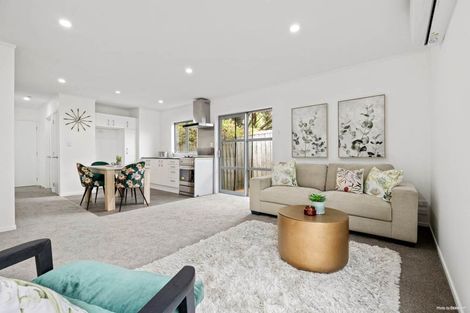 Photo of property in 207 Gills Road, Half Moon Bay, Auckland, 2014