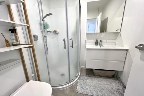 Photo of property in 8 Ngae Place, Mangere East, Auckland, 2024