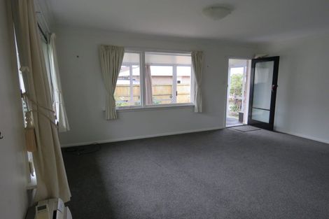 Photo of property in 2/256 Estuary Road, South New Brighton, Christchurch, 8062