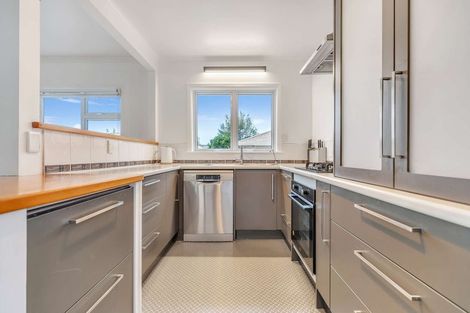 Photo of property in 1 Riverside Drive, Whakatane, 3120