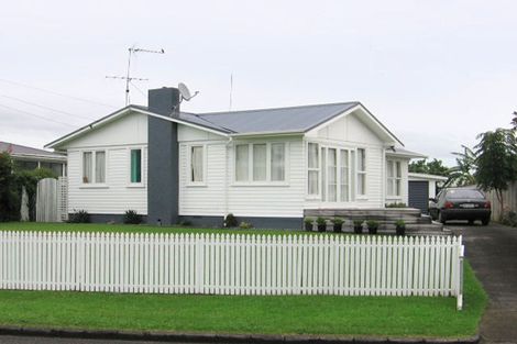 Photo of property in 6 Challinor Street, Pakuranga, Auckland, 2010