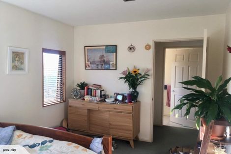 Photo of property in 15 Burma Road, Khandallah, Wellington, 6035