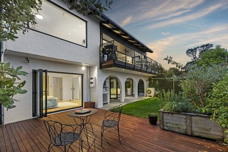 Photo of property in 832a Beach Road, Torbay, Auckland, 0630