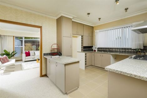 Photo of property in 77 Colwill Road, Massey, Auckland, 0614