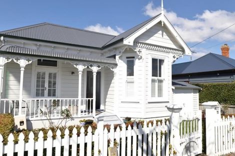 Photo of property in 2/11 Patuone Avenue, Devonport, Auckland, 0624