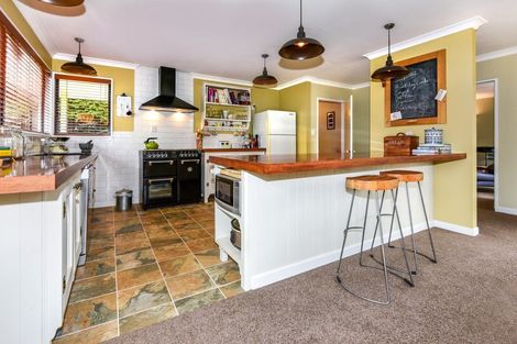 Photo of property in 34 Churchlea Place, Darfield, 7510