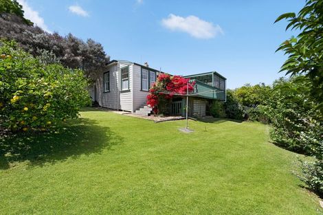 Photo of property in 106 Forest Lake Road, Forest Lake, Hamilton, 3200