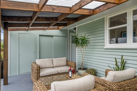 Photo of property in 398 Hokio Sand Road, Hokio Beach, Levin, 5571