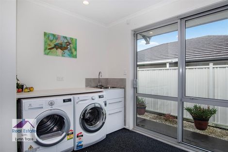 Photo of property in 5 Rolling Stone Rise, Tikipunga, Whangarei, 0112