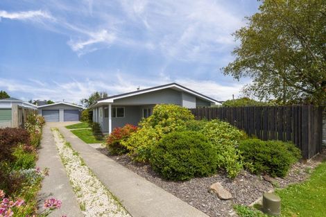 Photo of property in 2 Argyle Street, Weston, Oamaru, 9401