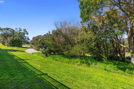 Photo of property in 122 Dalton Drive, Papamoa Beach, Papamoa, 3118