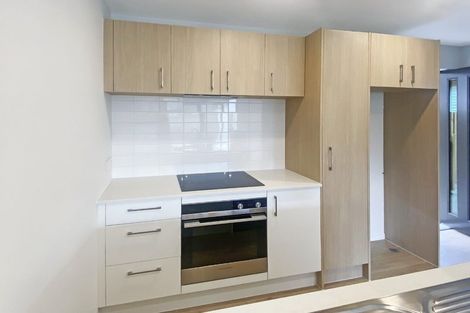 Photo of property in 4/18 Graham Avenue, Te Atatu Peninsula, Auckland, 0610