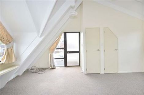 Photo of property in 1/26 Riverside Road, Orewa, 0931