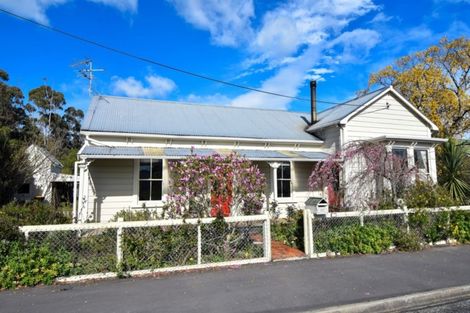 Photo of property in 22 Tyne Street, Carterton, 5713