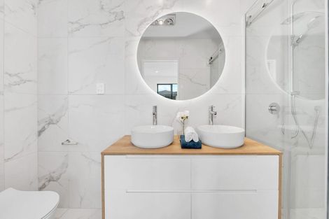 Photo of property in 10 Hughs Way, Flat Bush, Auckland, 2019